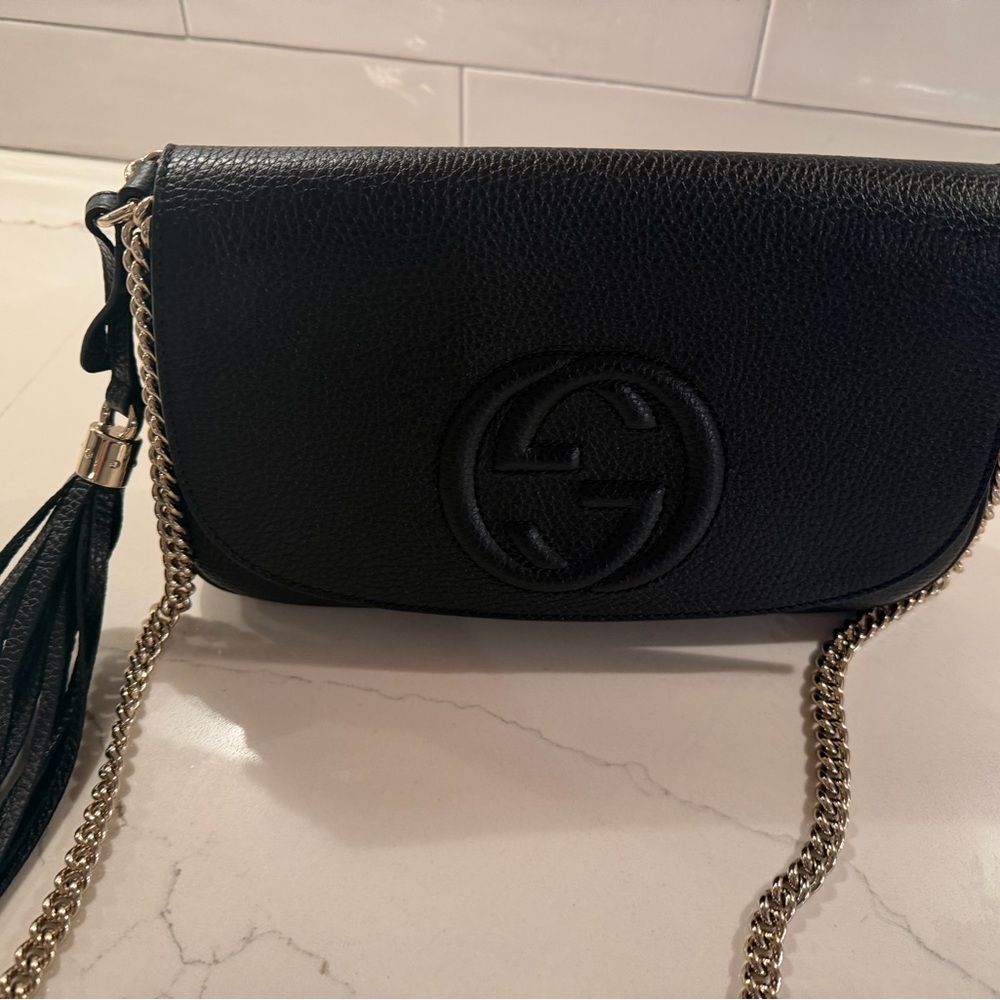 Gucci perfect condition cross body bag!!!